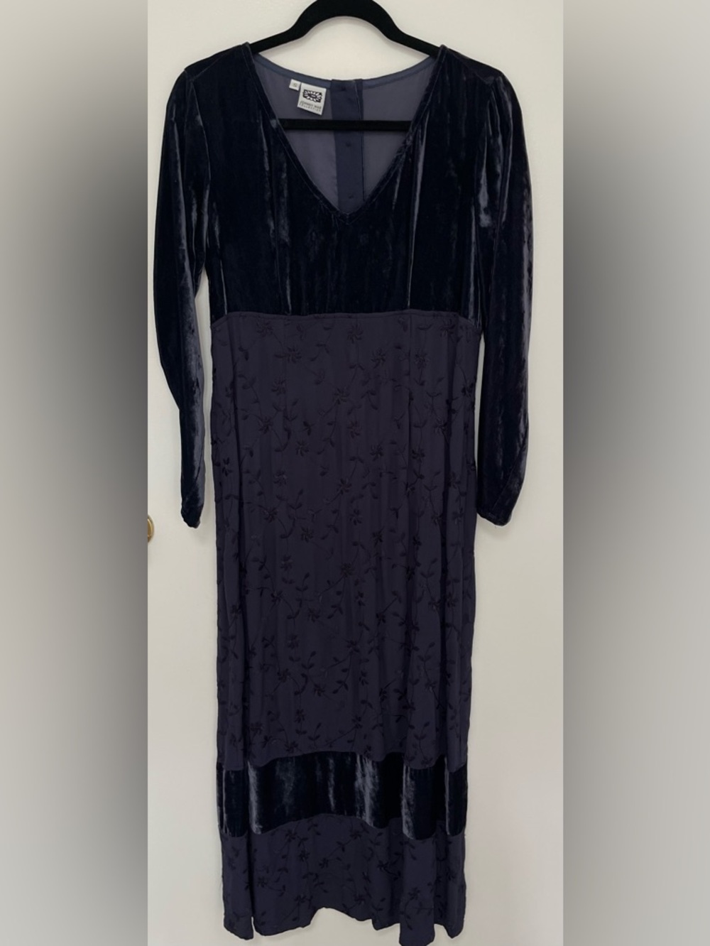 Johnny Was Vintage 90’s Blue Velvet Maxi Embroidered Floral Maxi Dress